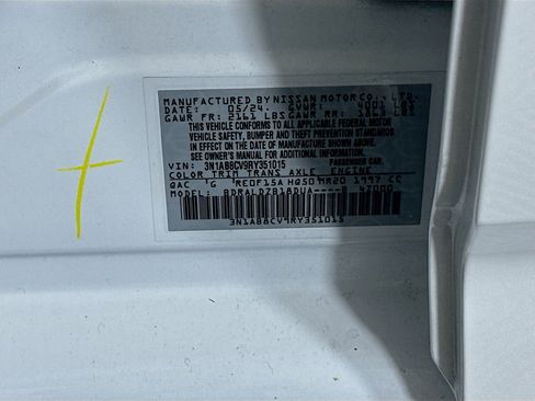 Used 2024 Nissan Sentra SV FWD image 12
