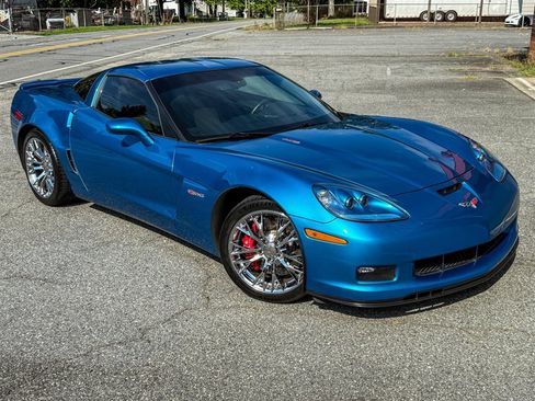 Used 2008 Chevrolet Corvette Z06 w/ Preferred Equipment Group RWD image 27