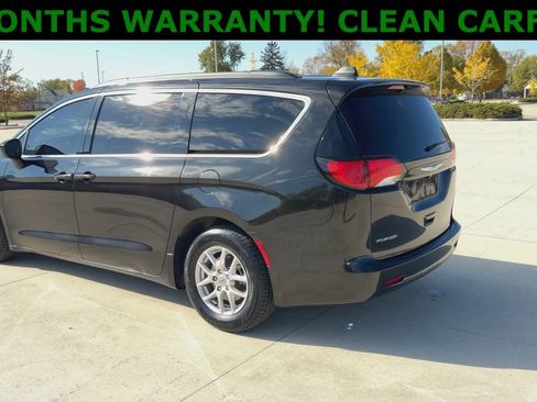 Used 2021 Chrysler Voyager Lxi image 6