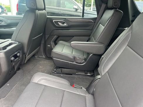 Used 2022 Chevrolet Tahoe LT w/ Luxury Package image 7