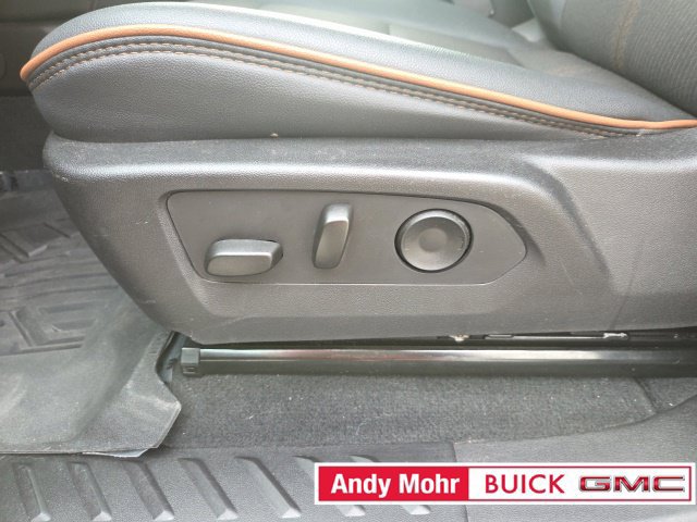 Used 2025 GMC Canyon AT4 AWD/4WD image 37