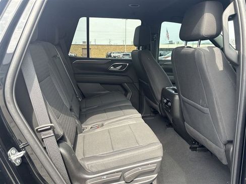 Used 2024 Chevrolet Tahoe LS image 25