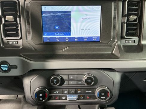 Used 2023 Ford Bronco Big Bend image 11