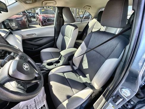 Used 2024 Toyota Corolla LE image 20