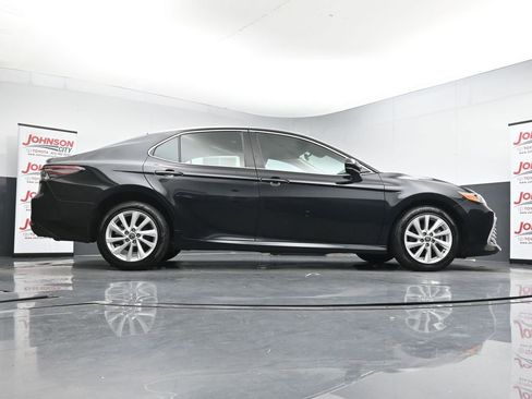Used 2023 Toyota Camry LE FWD image 38