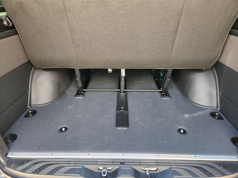 Used 2025 Mercedes-Benz Sprinter 2500 image 27