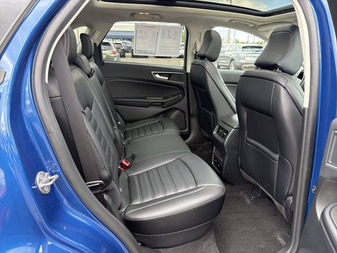 Used 2024 Ford Edge SEL w/ Convenience Package AWD/4WD image 18