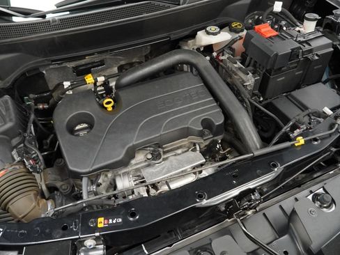 Certified 2025 Chevrolet Equinox RS w/ Safety and Technology Package FWD image 43