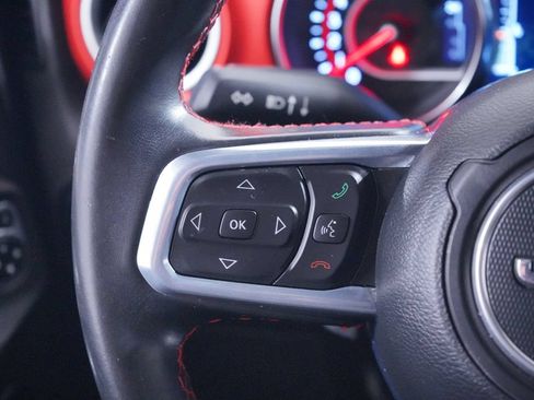 Used 2021 Jeep Wrangler Unlimited Rubicon AWD/4WD image 15