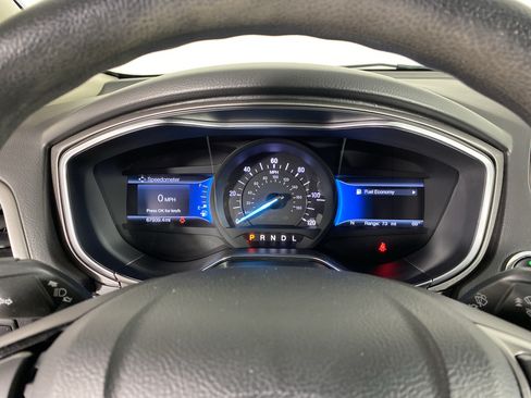 Used 2018 Ford Fusion S FWD image 19