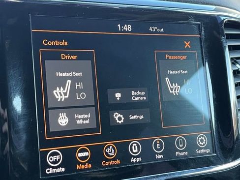 Used 2022 Jeep Grand Cherokee Laredo X image 32