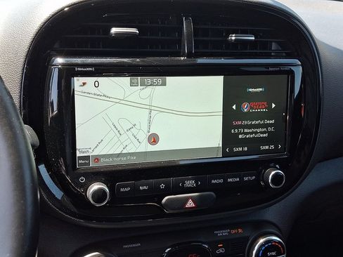 Used 2022 Kia Soul Turbo FWD image 17