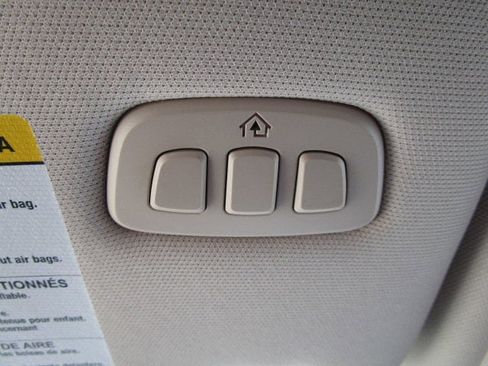 Used 2020 Ford Explorer Platinum AWD/4WD image 25
