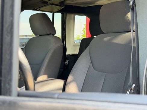 Used 2016 Jeep Wrangler Unlimited Sport w/ Quick Order Package 24S AWD/4WD image 10
