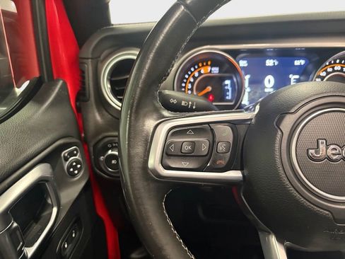 Used 2019 Jeep Wrangler Unlimited Sahara w/ Safety Group image 35