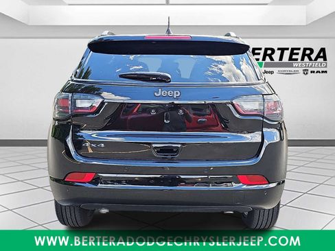 Used 2025 Jeep Compass Limited w/ High Altitude Package AWD/4WD image 5