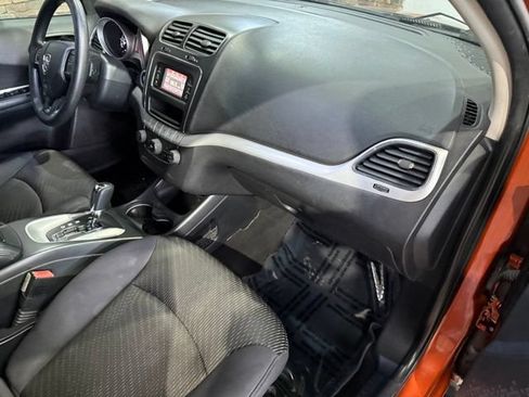 Used 2013 Dodge Journey SXT w/ Popular Equipment Group FWD image 29