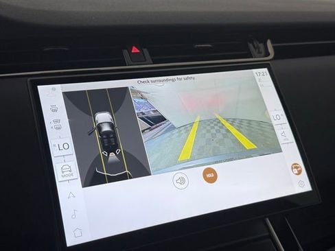 Certified 2026 Land Rover Range Rover Evoque S image 18