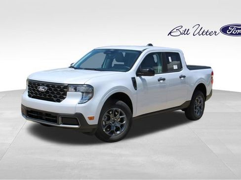 New 2026 Ford Maverick XLT w/ XLT Luxury Package FWD image 1