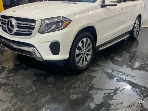 Used 2019 Mercedes-Benz GLS 450 4MATIC image 3