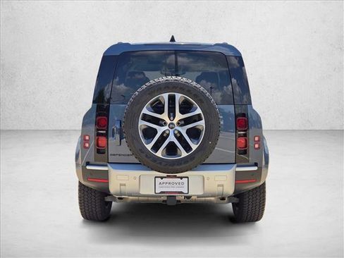 Certified 2025 Land Rover Defender 110 S AWD/4WD image 7