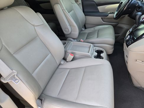 Used 2017 Honda Odyssey EX-L image 20