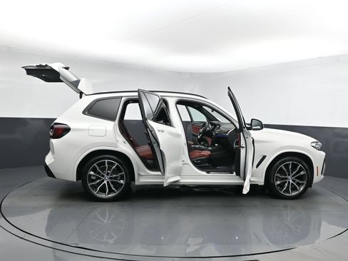 Used 2022 BMW X3 xDrive30i w/ M Sport Package 2 AWD/4WD image 26