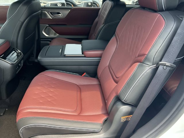 New 2027 INFINITI QX80 Autograph w/ Premium Cargo Package AWD/4WD image 19