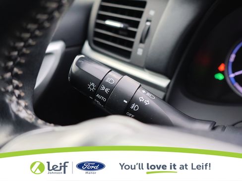 Used 2013 Lexus CT 200h image 17