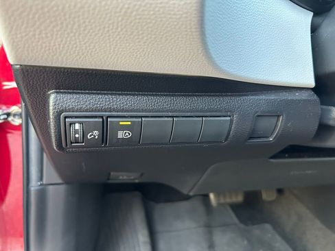 Certified 2022 Toyota Corolla SE image 17