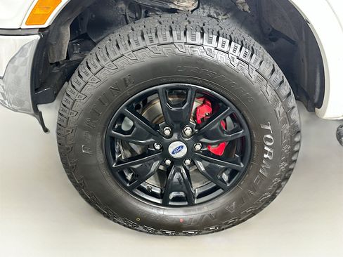 Used 2019 Ford Ranger Lariat w/ Equipment Group 501A Mid image 11