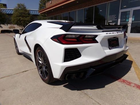 Used 2024 Chevrolet Corvette Stingray Preferred Cpe w/ Z51 Performance Package RWD image 8