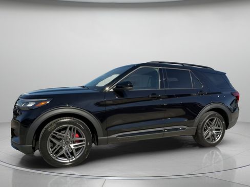 New 2026 Ford Explorer ST w/ Sun And Sound Package image 13