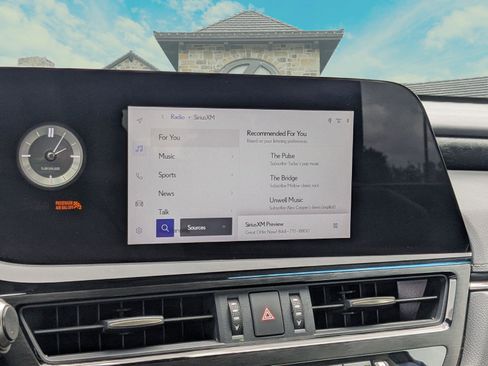 Certified 2025 Lexus ES 350 w/ Premium Package FWD image 11