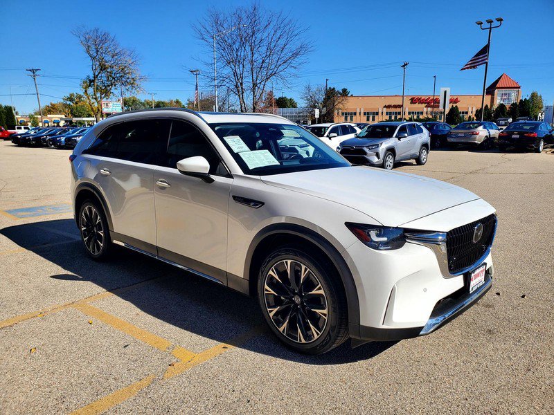 Used 2024 MAZDA CX-90 Plug-In Hybrid w/ Premium Pkg AWD/4WD image 3