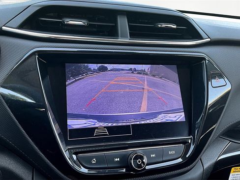 Used 2023 Chevrolet TrailBlazer LT w/ Convenience Package image 21