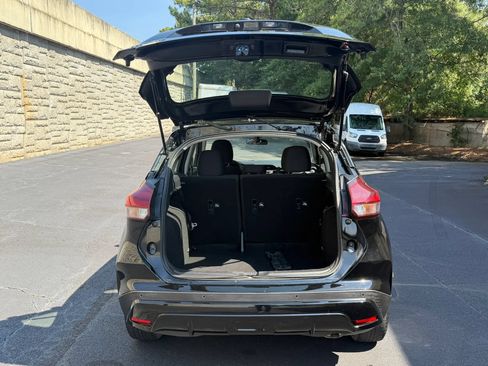 Used 2021 Nissan Kicks S FWD image 30