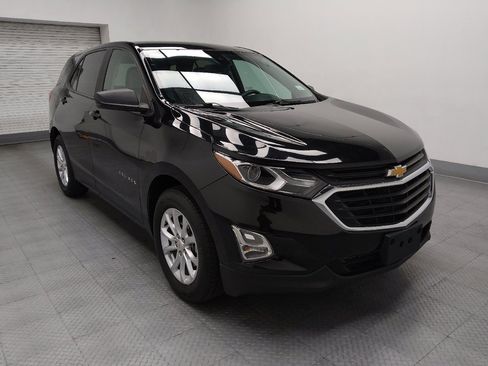 Used 2020 Chevrolet Equinox LS w/ LPO, Cargo Package FWD image 13