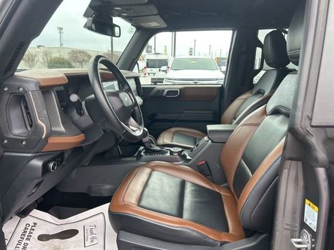 Used 2024 Ford Bronco Outer Banks image 14
