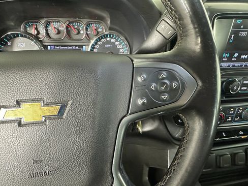 Used 2017 Chevrolet Silverado 1500 LT w/ All Star Edition AWD/4WD image 12