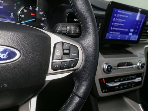 Used 2023 Ford Explorer XLT w/ Equipment Group 202A image 31
