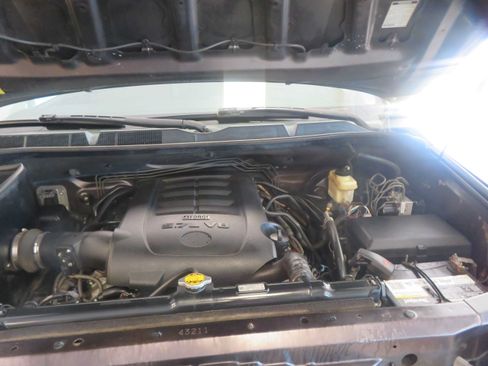 Used 2012 Toyota Tundra 4x4 Double Cab w/ Tow Pkg image 47
