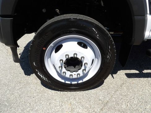 Used 2024 Ford F550 2WD Crew Cab Super Duty image 56