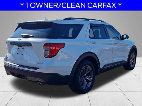 Certified 2022 Ford Explorer XLT w/ Equipment Group 202A AWD/4WD image 4