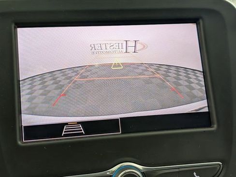 Certified 2023 Chevrolet Equinox LT w/ Driver Convenience Package image 19