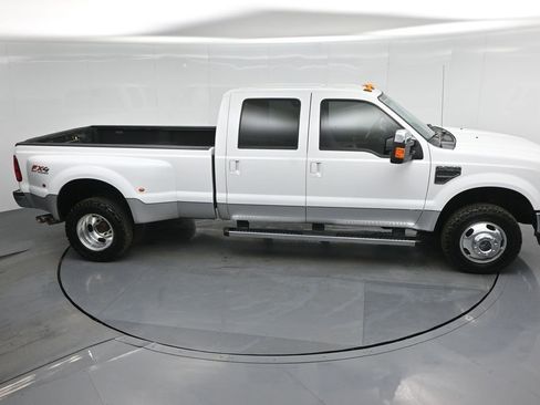 Used 2010 Ford F350 Lariat image 50