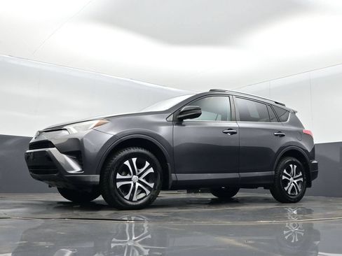 Used 2018 Toyota RAV4 LE w/ All Weather Liner Package AWD/4WD image 13