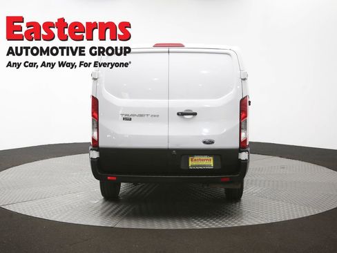 Used 2021 Ford Transit 250 Low Roof RWD image 37