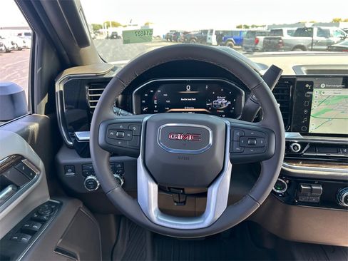 New 2026 GMC Sierra 3500 SLE image 28