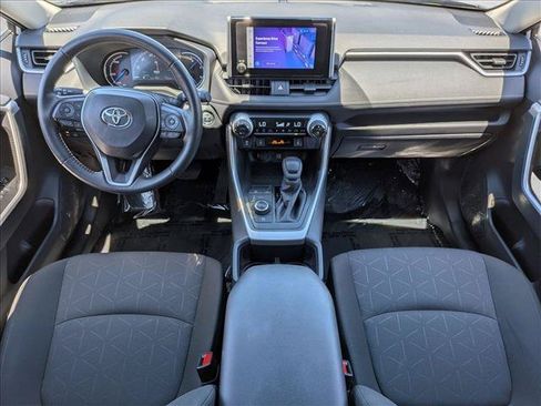 Used 2024 Toyota RAV4 XLE w/ Convenience Package AWD/4WD image 17